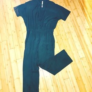 Lulu Lemon Army Green Athleisure jumpsuit